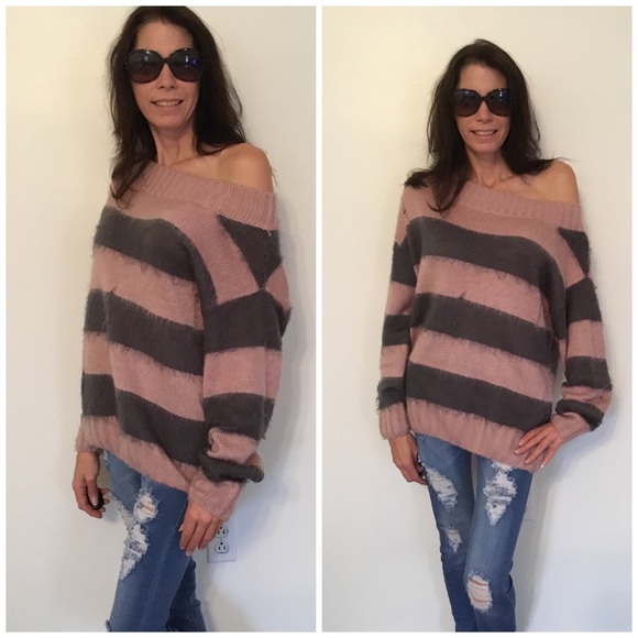 Last 1 Large❗️ Fuzzy Soft Sweater - Picture 2 of 4